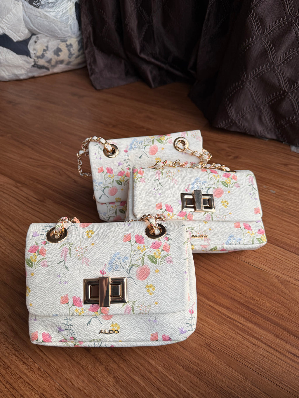 Aldo floral sling