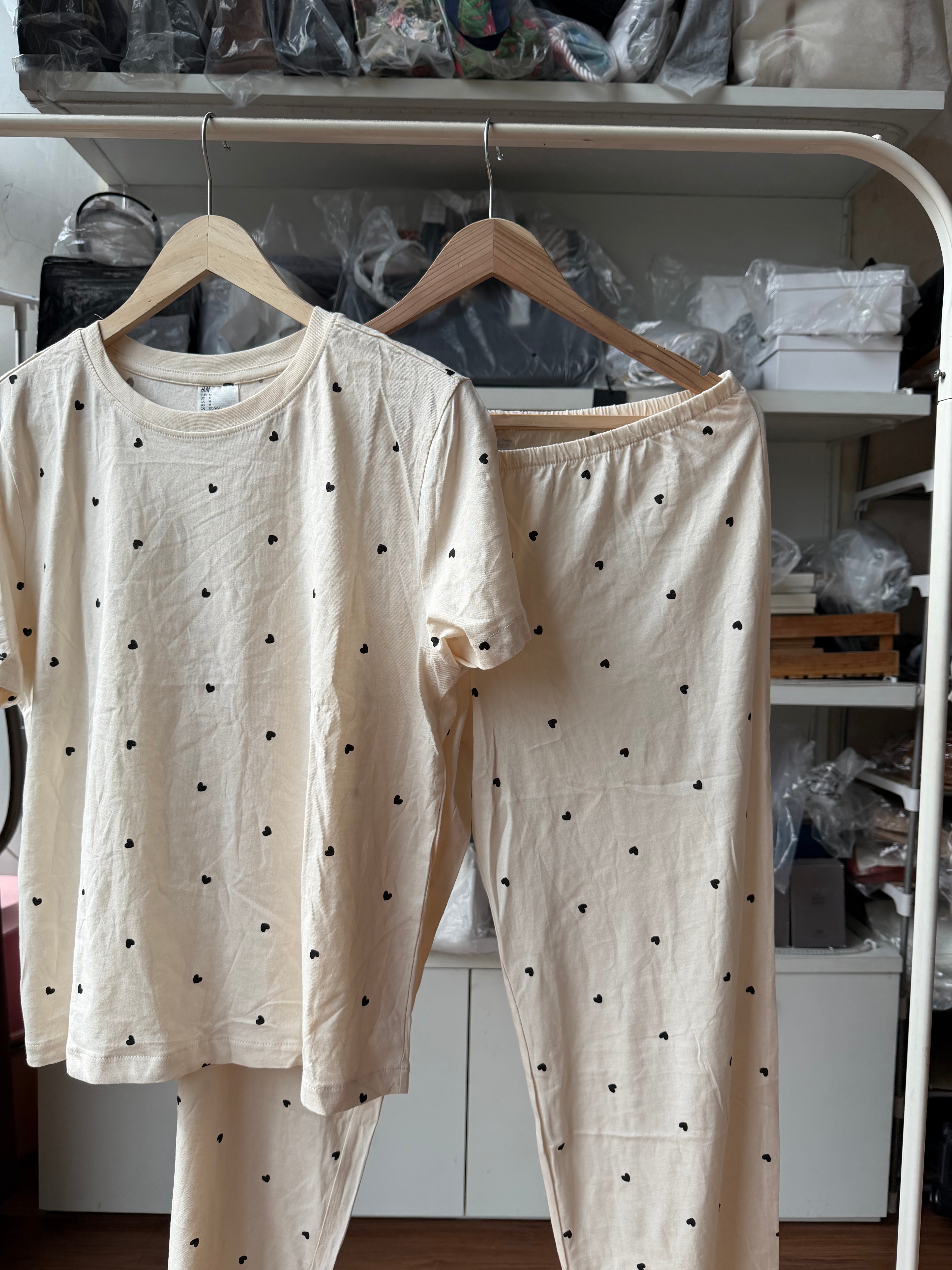 H&M NIGHT SET HEART PRINT