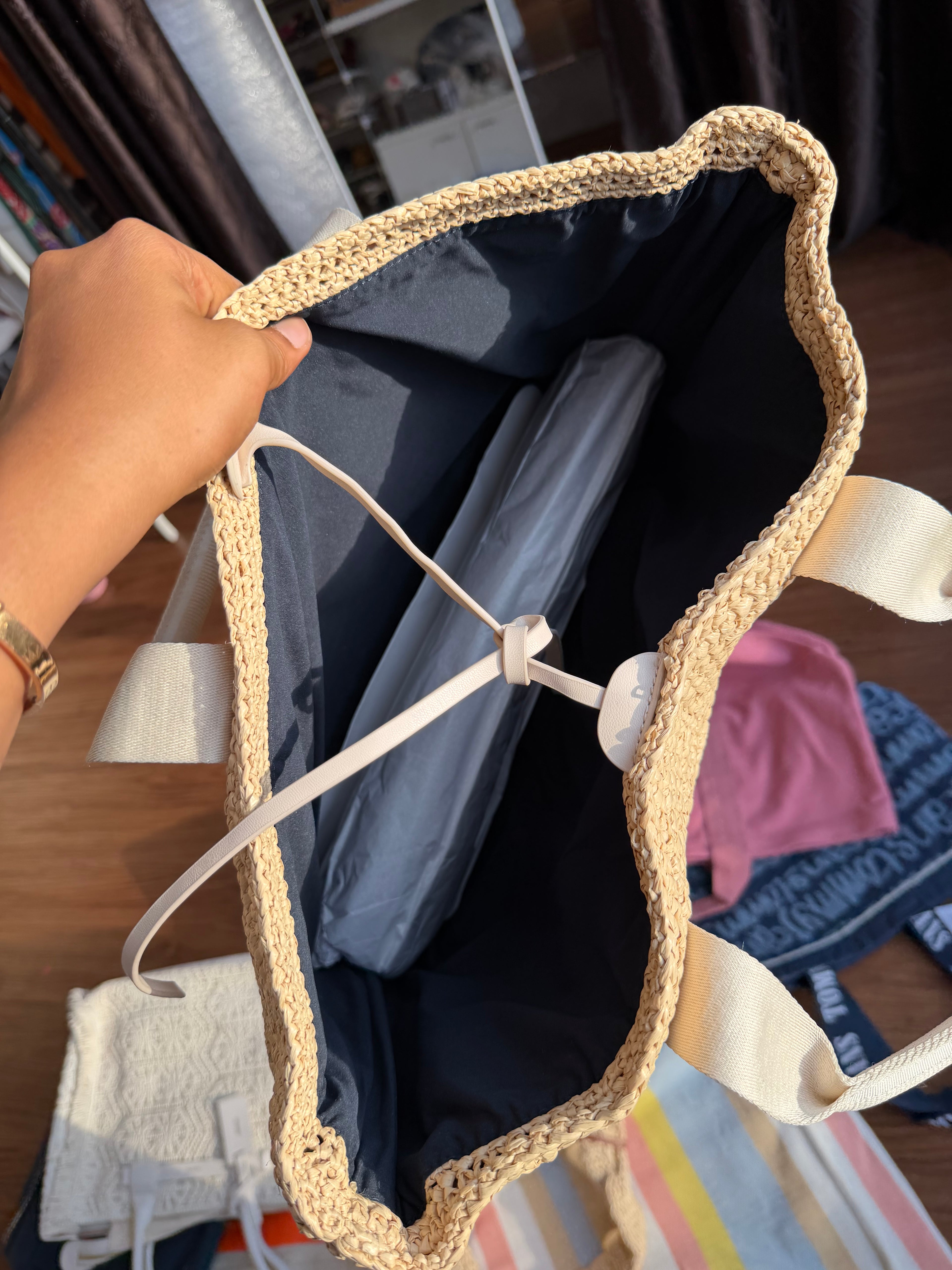 TOMMY HILFIGER SMALL TOTE