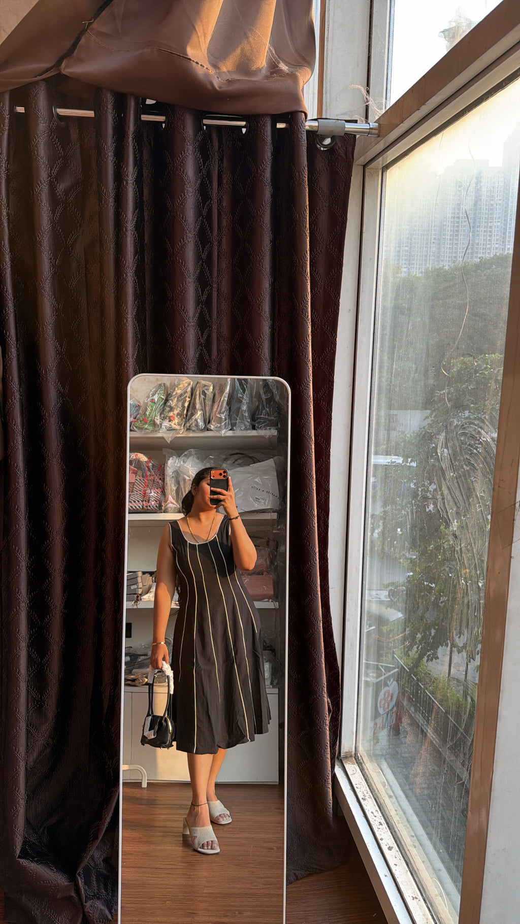 BLACK MIDI DRESS