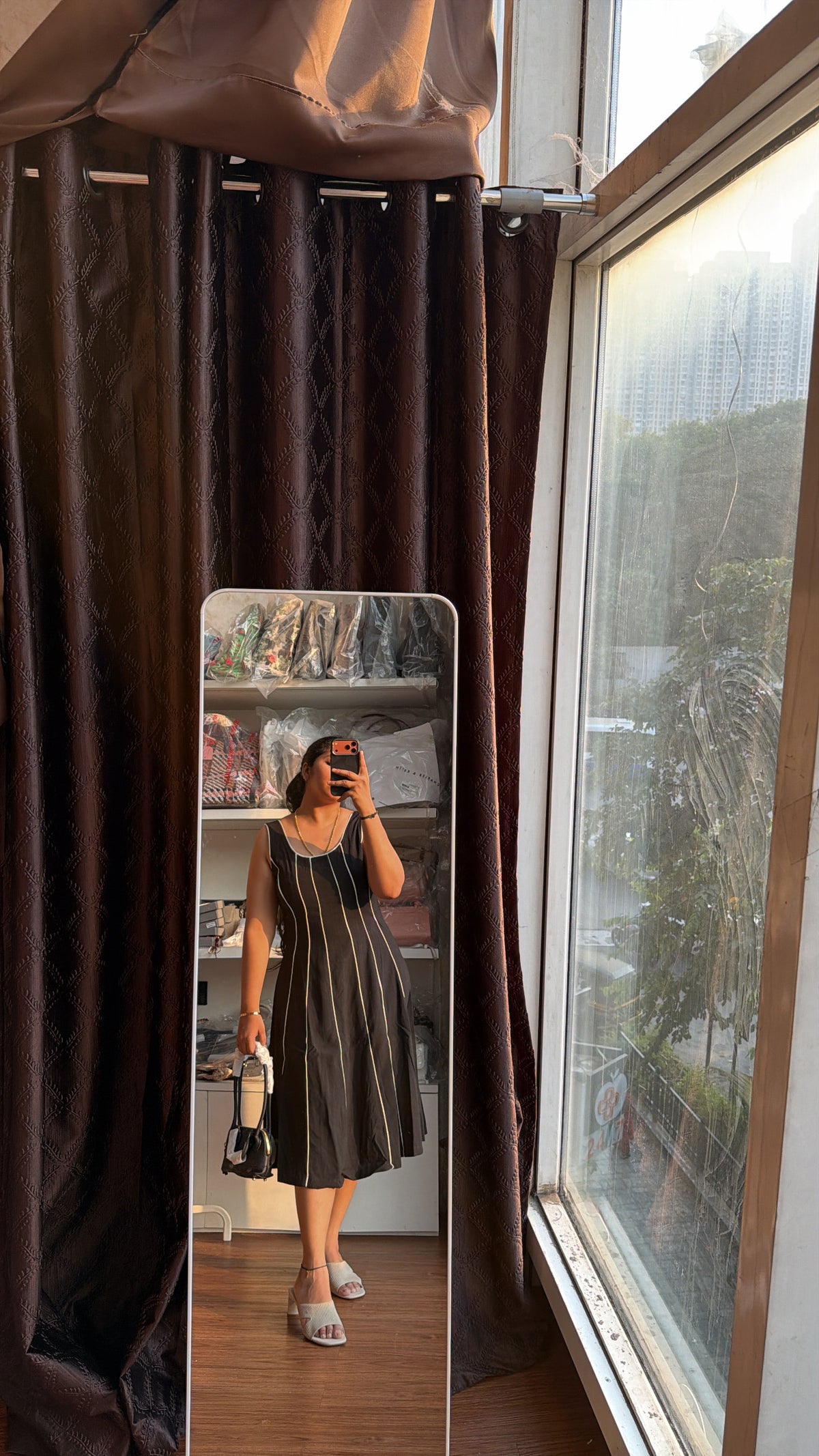BLACK MIDI DRESS