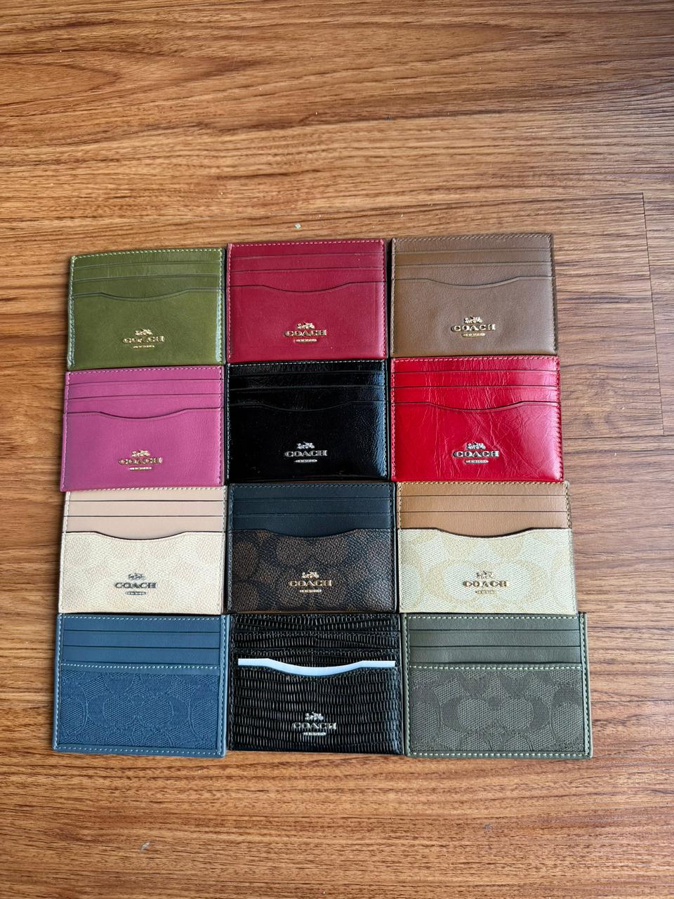 Coach cardholder with box