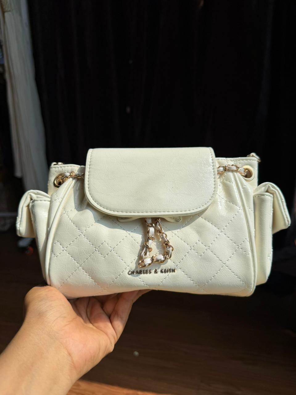 CHARLES AND KEITH -2 In 1 bagpack + crossbody